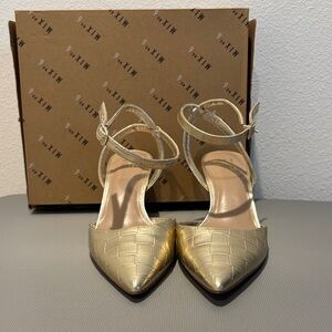 Mix No. 6 Elegant Gold Heels